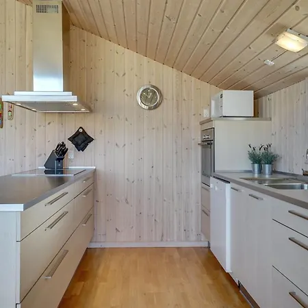 Emelia - 50m From The Sea In Nw Jutland By Interhome Holiday home