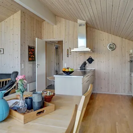Emelia - 50m From The Sea In Nw Jutland By Interhome *